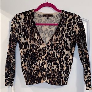 Leopard print cropped cardigan